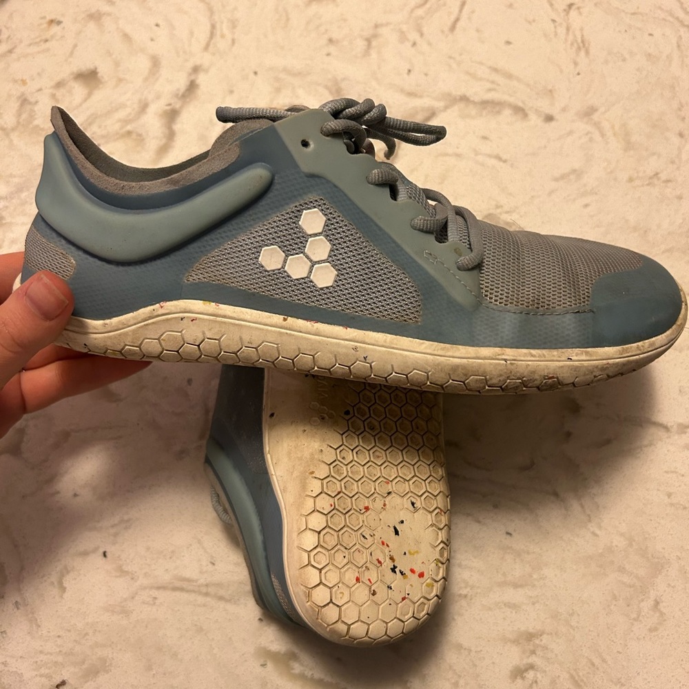 Vivo barefoot women’s shoe size 41